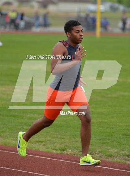 Thumbnail 1 in Herrin Invitational photogallery.