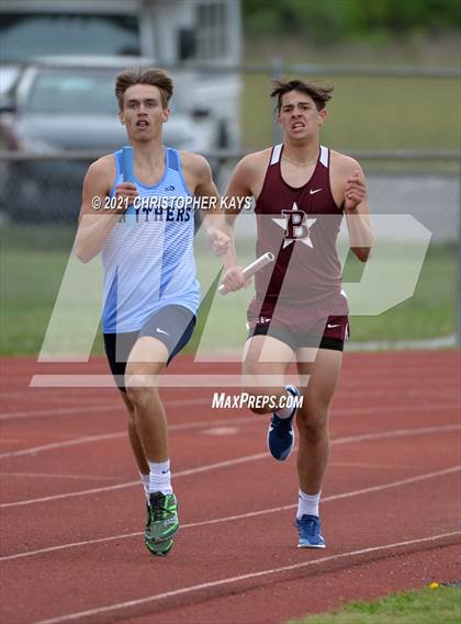 Thumbnail 3 in Herrin Invitational photogallery.