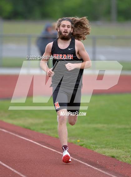 Thumbnail 1 in Herrin Invitational photogallery.