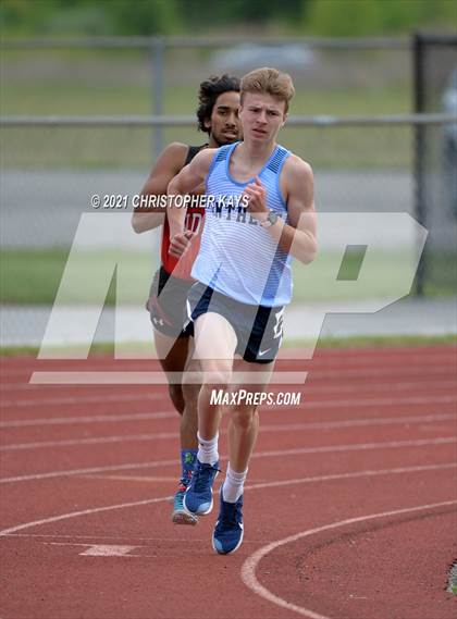 Thumbnail 3 in Herrin Invitational photogallery.