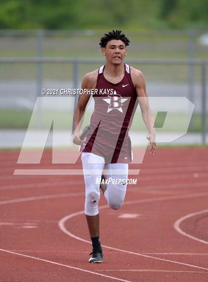 Thumbnail 3 in Herrin Invitational photogallery.