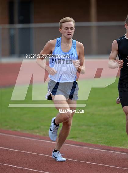 Thumbnail 2 in Herrin Invitational photogallery.