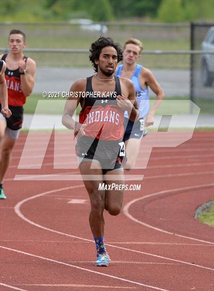 Thumbnail 3 in Herrin Invitational photogallery.