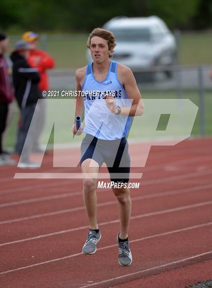 Thumbnail 2 in Herrin Invitational photogallery.