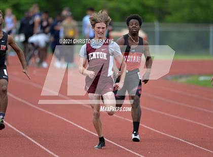 Thumbnail 2 in Herrin Invitational photogallery.