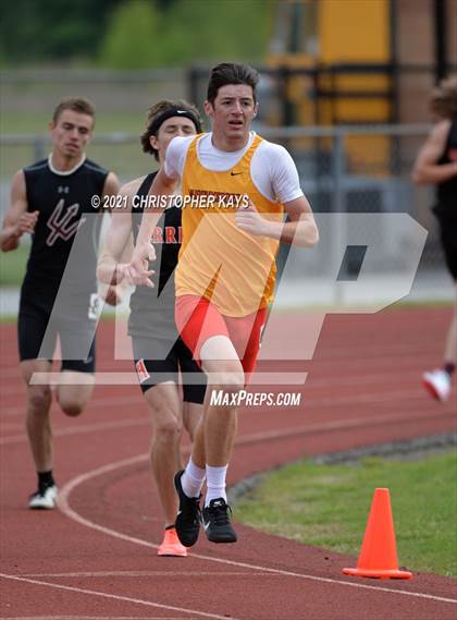 Thumbnail 1 in Herrin Invitational photogallery.
