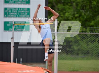Thumbnail 1 in Herrin Invitational photogallery.