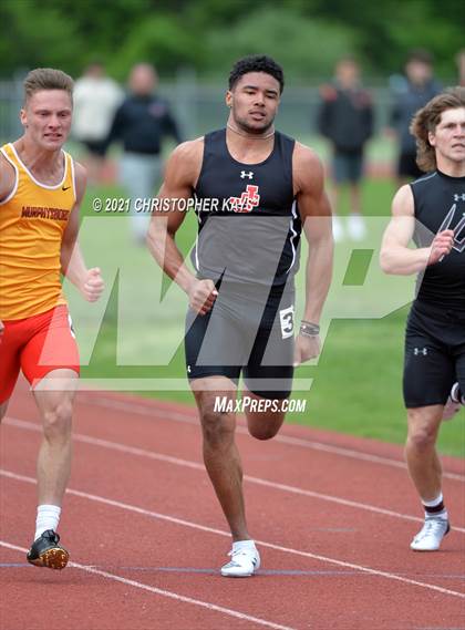 Thumbnail 3 in Herrin Invitational photogallery.