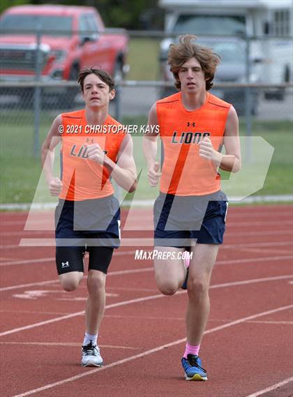 Thumbnail 2 in Herrin Invitational photogallery.