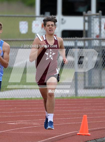 Thumbnail 2 in Herrin Invitational photogallery.