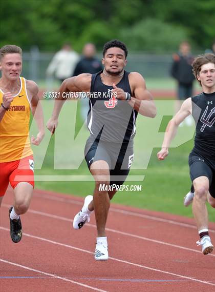 Thumbnail 2 in Herrin Invitational photogallery.