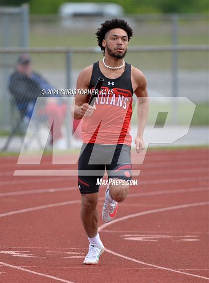 Thumbnail 1 in Herrin Invitational photogallery.