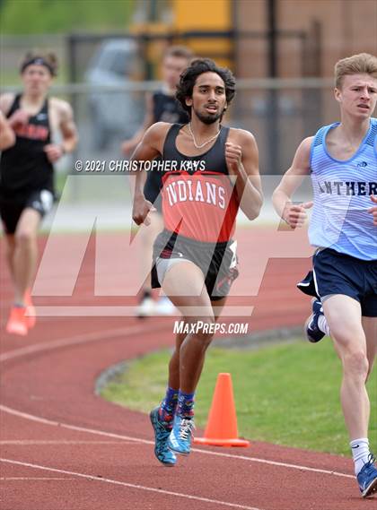 Thumbnail 2 in Herrin Invitational photogallery.