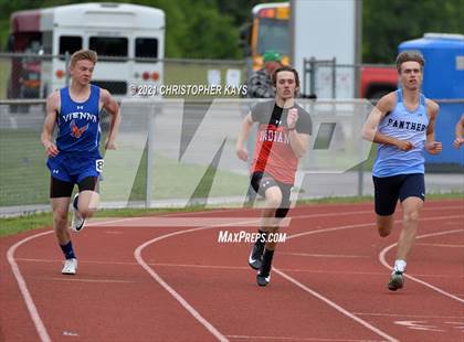 Thumbnail 2 in Herrin Invitational photogallery.