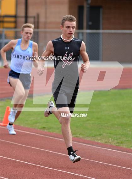 Thumbnail 3 in Herrin Invitational photogallery.