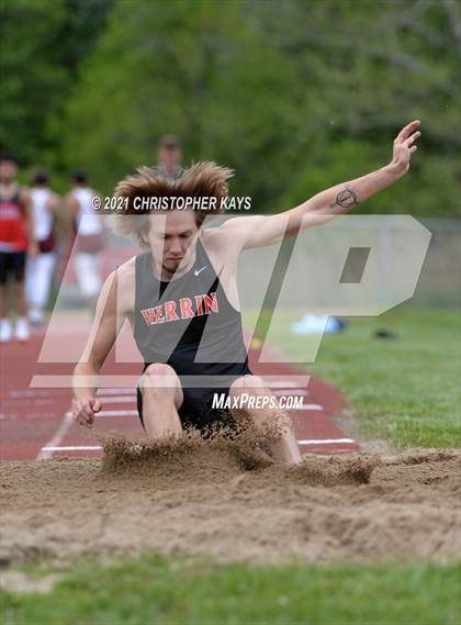 Thumbnail 2 in Herrin Invitational photogallery.