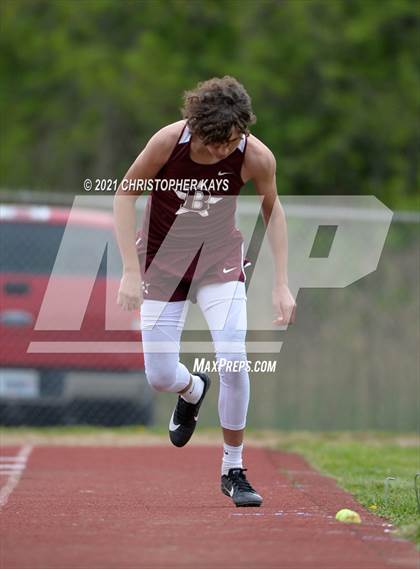 Thumbnail 2 in Herrin Invitational photogallery.