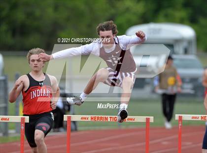 Thumbnail 2 in Herrin Invitational photogallery.
