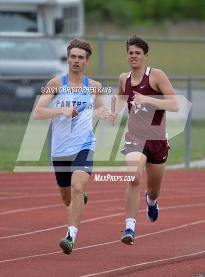 Thumbnail 2 in Herrin Invitational photogallery.