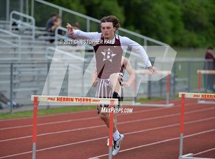 Thumbnail 3 in Herrin Invitational photogallery.