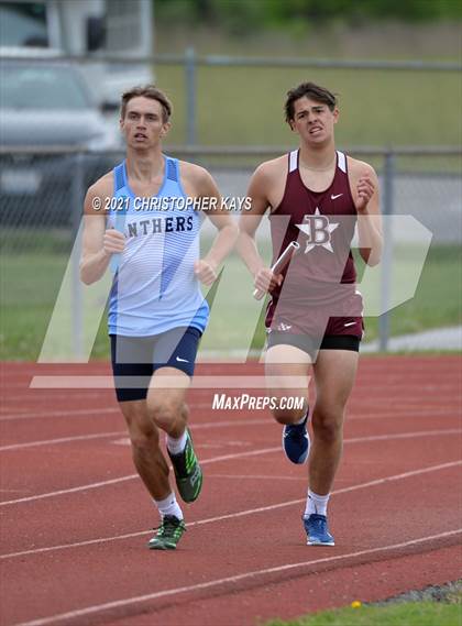 Thumbnail 1 in Herrin Invitational photogallery.