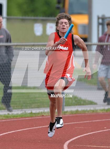 Thumbnail 2 in Herrin Invitational photogallery.