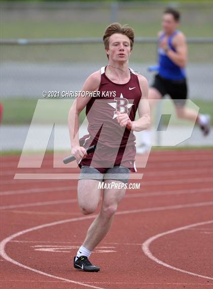 Thumbnail 3 in Herrin Invitational photogallery.