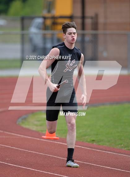Thumbnail 2 in Herrin Invitational photogallery.