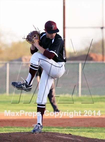 Thumbnail 3 in Uvalde @  Floresville photogallery.