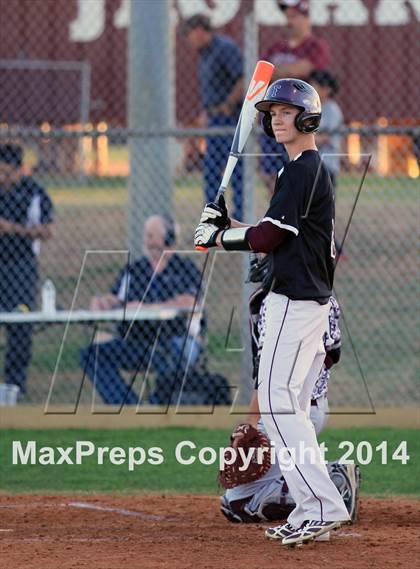 Thumbnail 2 in Uvalde @  Floresville photogallery.