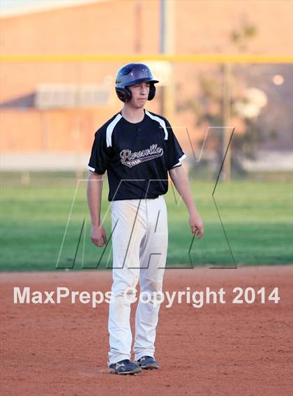 Thumbnail 3 in Uvalde @  Floresville photogallery.