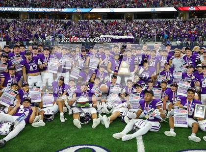 Thumbnail 1 in South Oak Cliff @ Port Neches-Groves (UIL 5A D2 Football Final Medal Ceremony) photogallery.