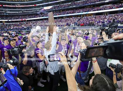 Thumbnail 3 in South Oak Cliff @ Port Neches-Groves (UIL 5A D2 Football Final Medal Ceremony) photogallery.