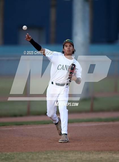 Thumbnail 2 in Canyon del Oro vs. Sunnyside (Lancer Baseball Classic) photogallery.