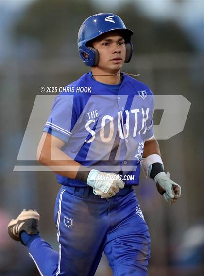 Thumbnail 2 in Canyon del Oro vs. Sunnyside (Lancer Baseball Classic) photogallery.
