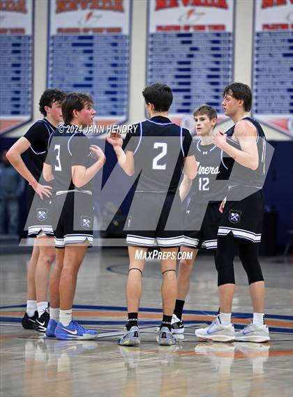 Thumbnail 3 in Bingham vs. Eaglecrest (Tarkanian Classic) photogallery.