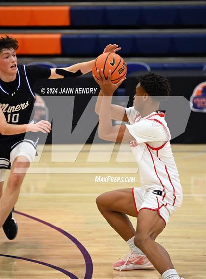 Thumbnail 1 in Bingham vs. Eaglecrest (Tarkanian Classic) photogallery.