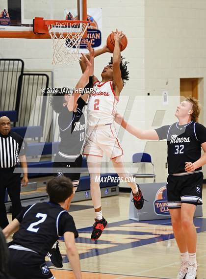 Thumbnail 3 in Bingham vs. Eaglecrest (Tarkanian Classic) photogallery.