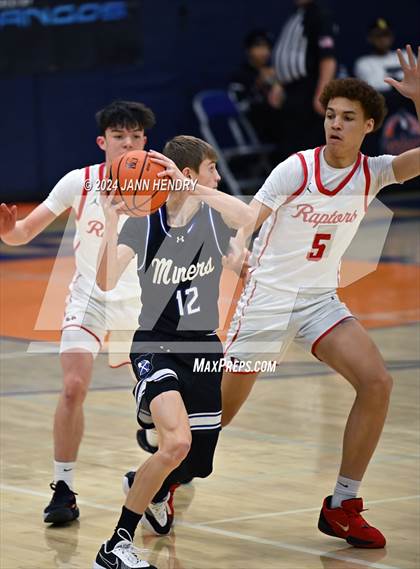 Thumbnail 2 in Bingham vs. Eaglecrest (Tarkanian Classic) photogallery.