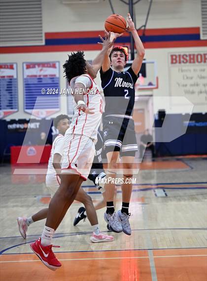 Thumbnail 1 in Bingham vs. Eaglecrest (Tarkanian Classic) photogallery.