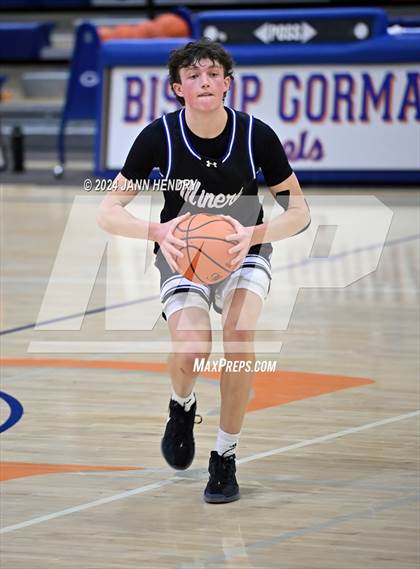 Thumbnail 3 in Bingham vs. Eaglecrest (Tarkanian Classic) photogallery.
