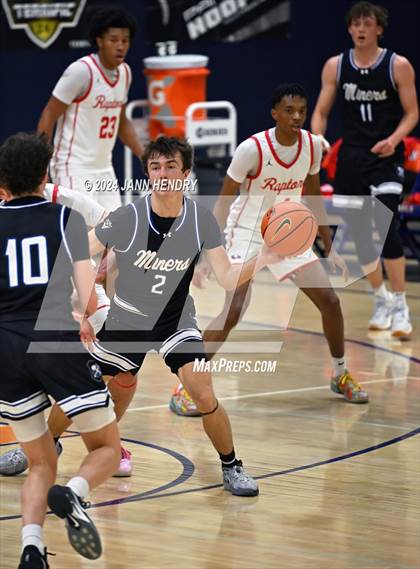 Thumbnail 3 in Bingham vs. Eaglecrest (Tarkanian Classic) photogallery.