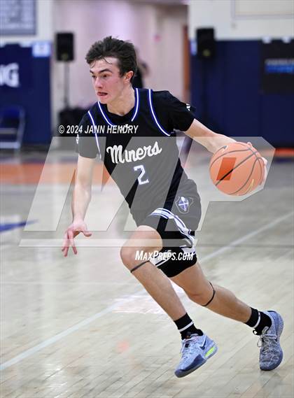 Thumbnail 2 in Bingham vs. Eaglecrest (Tarkanian Classic) photogallery.