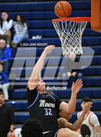 Photo from the gallery "Bingham vs. Eaglecrest (Tarkanian Classic)"