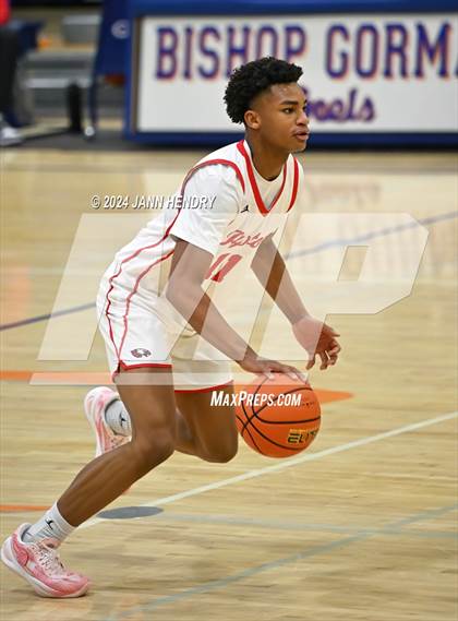 Thumbnail 1 in Bingham vs. Eaglecrest (Tarkanian Classic) photogallery.