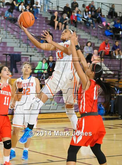 Thumbnail 2 in Parkview vs. Mater Dei (Nike Tournament of Champions) photogallery.