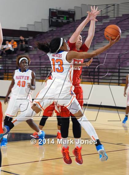 Thumbnail 3 in Parkview vs. Mater Dei (Nike Tournament of Champions) photogallery.