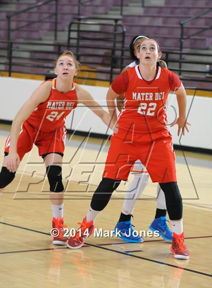Thumbnail 2 in Parkview vs. Mater Dei (Nike Tournament of Champions) photogallery.