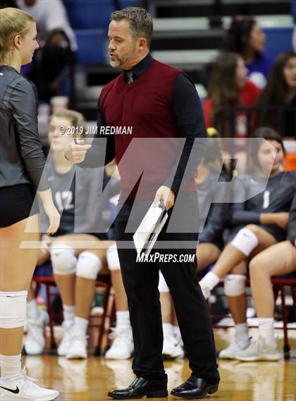 Thumbnail 2 in Rouse @ Leander photogallery.