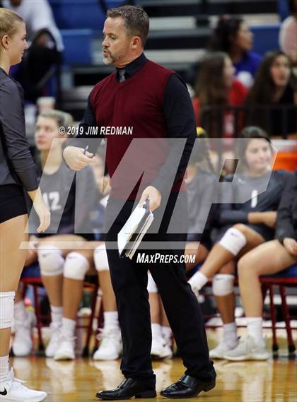 Thumbnail 3 in Rouse @ Leander photogallery.
